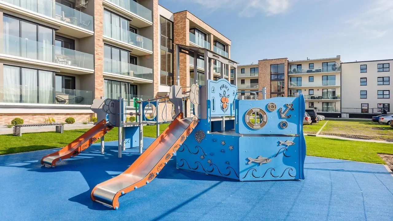 Apartament Z 1 Sypialnia Hiszpanski 40 F Perlowa Przystan - Holiday City Kolobrzeg 0*,  Poland